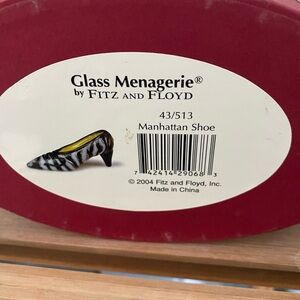 Fitz & Floyd retired Art Glass Manhattan Black and white shoe